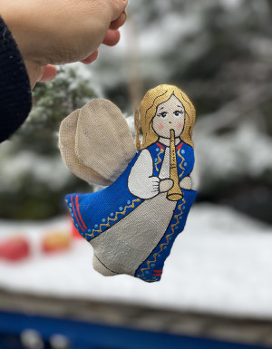 Pamiątka "Waniliowy anioł z fujarką"