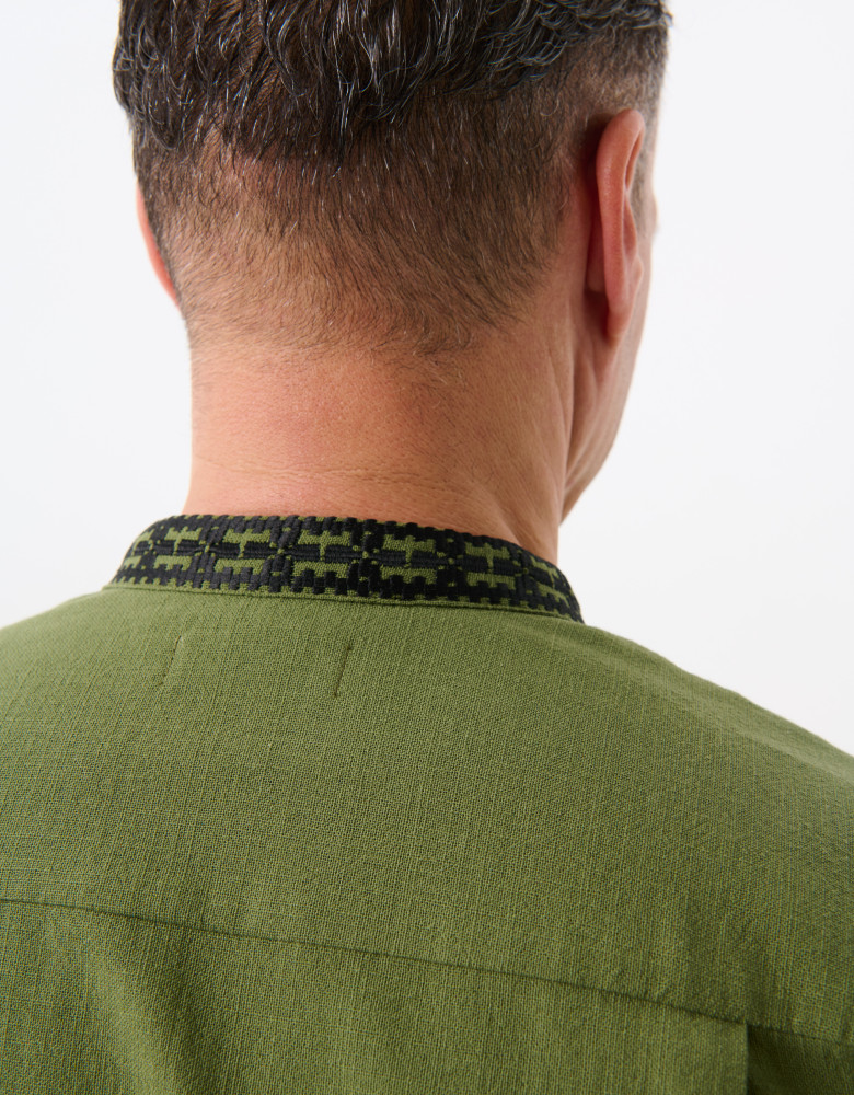Męska koszula haftowana (wyszywanka) z krótkim rękawem Koza Dereza x Superhumans, khaki