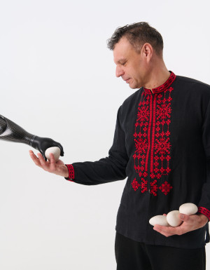 Męska koszula haftowana (wyszywanka) Koza Dereza x Superhumans, czarna