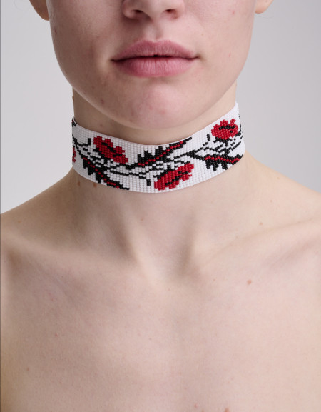 Naszyjnik-choker biały "Czerwone makii"